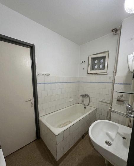 Apartament cu 2 camere în Tudor Vladimirescu