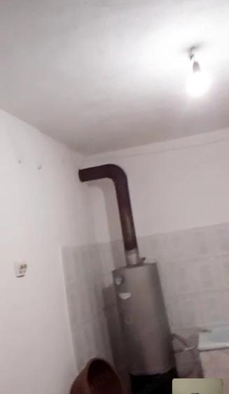 Casă cu 6 camere cu Teren 1300 Mp în Central