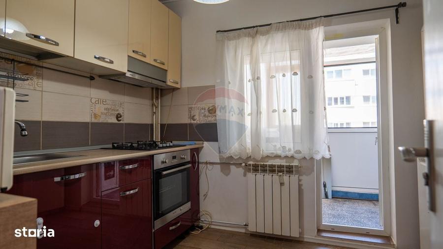 Apartament cu 2 camere semidecomandat în Dobroești