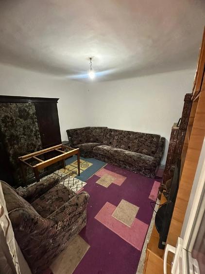 Casă cu 1 camere cu Teren 200 Mp în Rahova