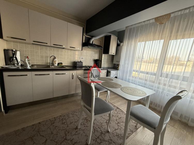 Apartament cu 2 camere semidecomandat, mobilat în Tătărași