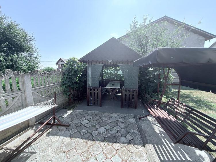 Casă cu 4 camere cu Teren 500 Mp în Central