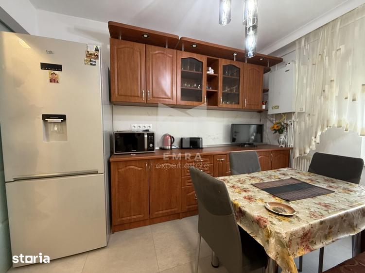 Apartament cu 3 camere decomandat în Tudor