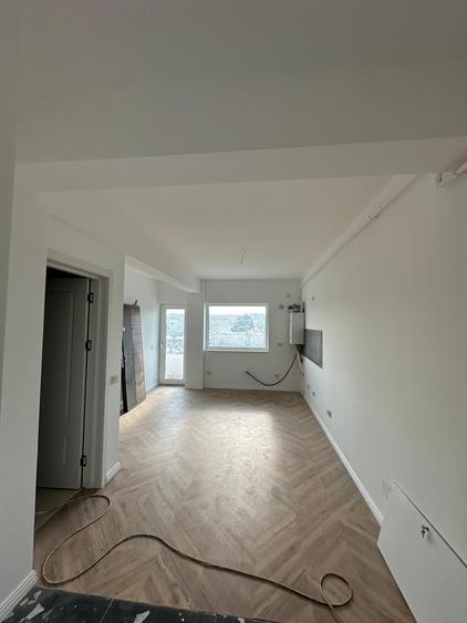Apartament cu 2 camere semidecomandat în Bucium