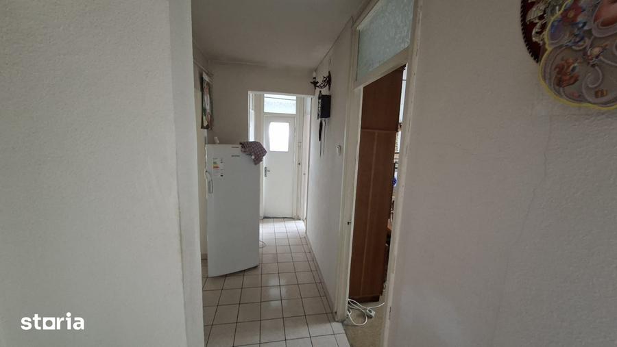 Apartament cu 4 camere în Republicii