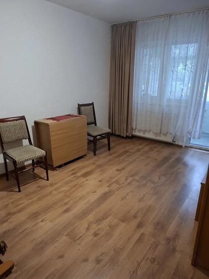 Apartament cu 2 camere semidecomandat în Orizont