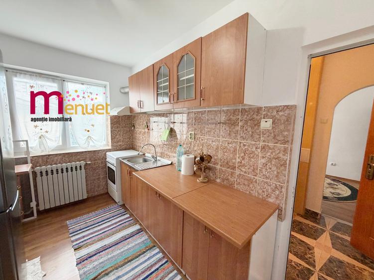 Apartament 2 camere,zona Big,etaj 2 - 13