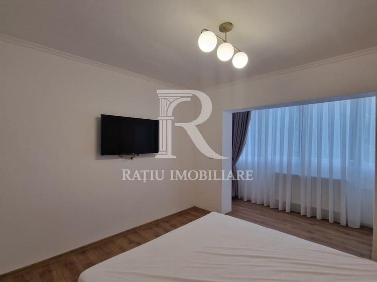 Apartament cu 3 camere decomandat, mobilat în Nufărul