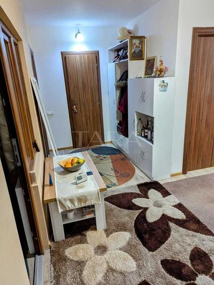 Apartament cu 3 camere în zona Florilor – confort și accesibilitate. - 1