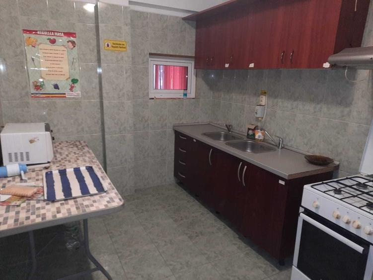 Casă cu 4 camere în Uverturii