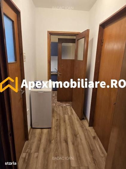 Apartament cu 2 camere decomandat în Drumul Taberei