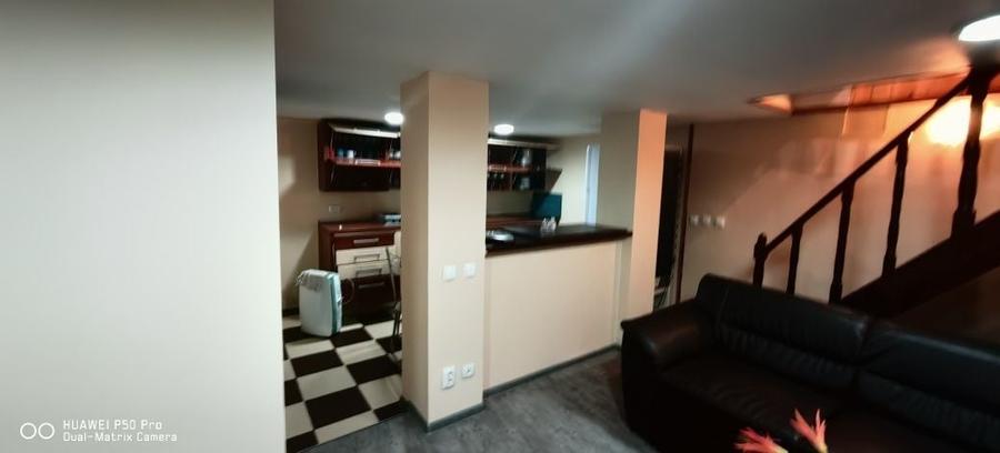 Casă cu 4 camere în Central
