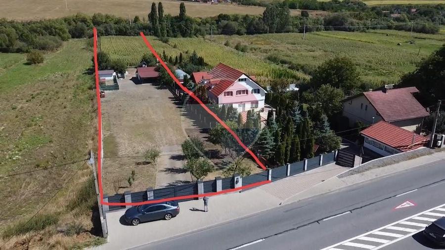 Teren Construcții intravilan de 3800 mp, în Vâlcele