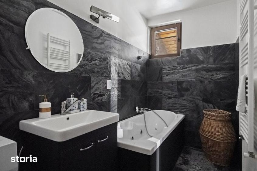 Apartament cu 4 camere în Central