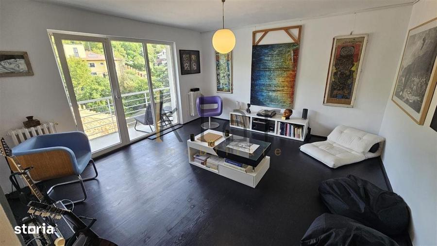 Apartament cu 4 camere decomandat în Grigorescu