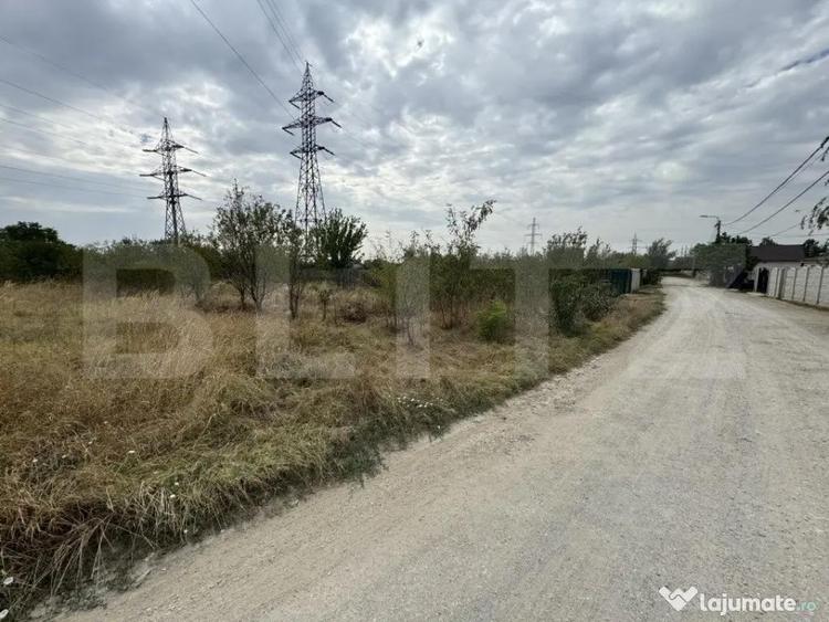 Teren de 2981 mp, în Bariera Vâlcii