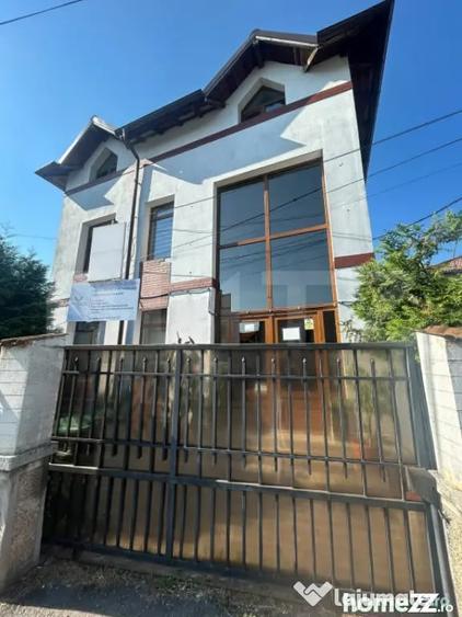 Spațiu comercial, de 15 mp, în Central