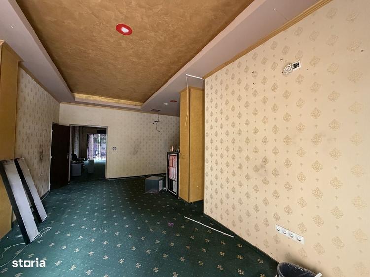 Spațiu comercial, de 66 mp, în Central