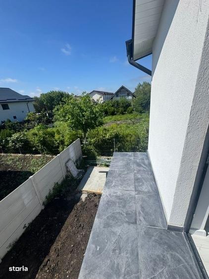 Casă cu 3 camere cu Teren 200 Mp în Central