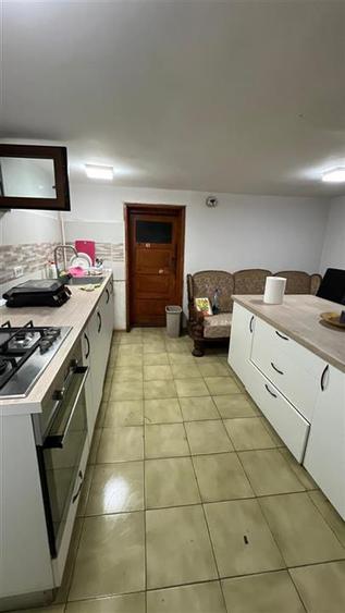 Casă cu 3 camere cu Teren 100 Mp în Brașovul Vechi