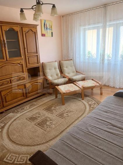 Apartament cu 2 camere decomandat, mobilat în Mircea cel Bătrân