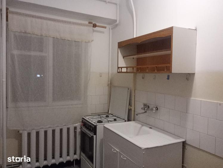 Garsonieră decomandată în Mărăști