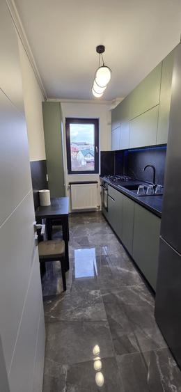 Apartament cu 2 camere decomandat în Titan