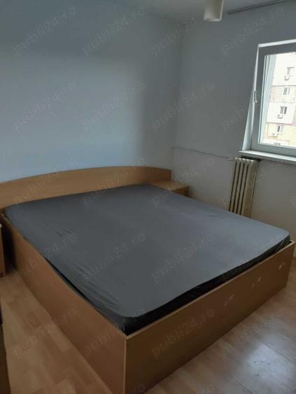 Apartament cu 3 camere decomandat în Păcurari