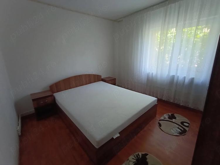 Apartament cu 2 camere decomandat în 1 Mai