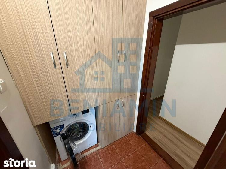 Apartament cu 2 camere decomandat în 1 Mai