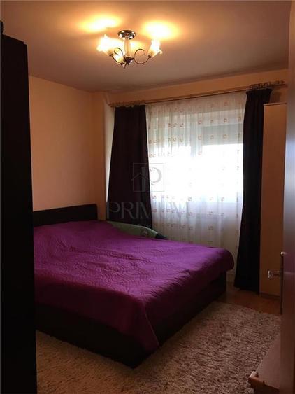Apartament cu 4 camere decomandat în Simion Bărnuțiu