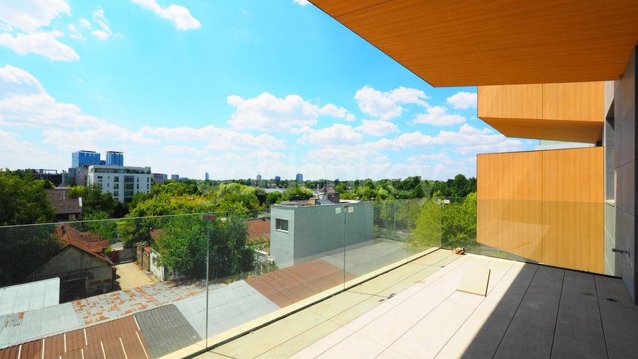 Vedere Lac Floreasca | 4 camere | 3 bai | orientarea sud | 181mpc - 1