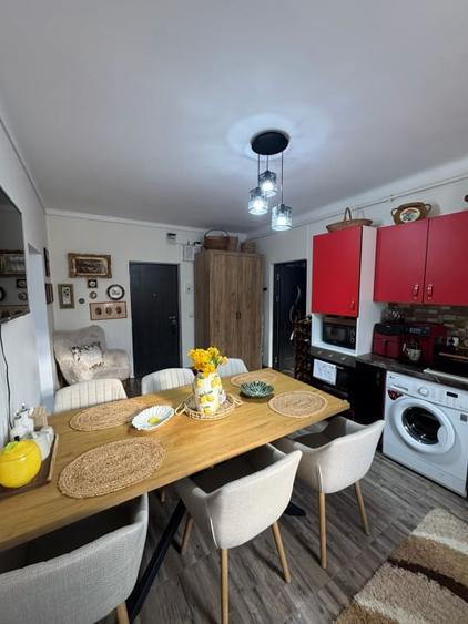 Apartament cu 2 camere decomandat, mobilat în Ferneziu