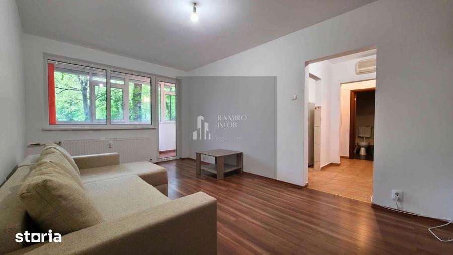 Apartament cu 2 camere decomandat în Alexandru Obregia
