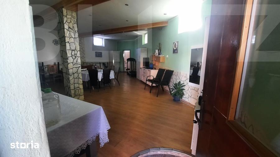 Casă cu 5 camere cu Teren 791 Mp în Central