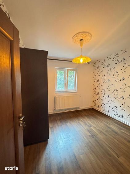 Apartament cu 2 camere semidecomandat în Dacia
