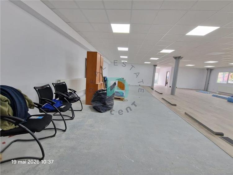 Birou, de 195 mp, în Periferie