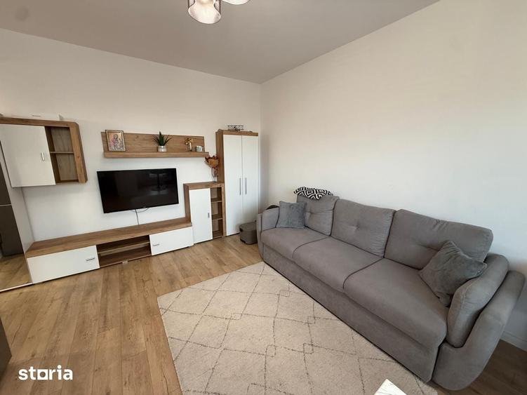 Apartament cu 2 camere decomandat în Regie