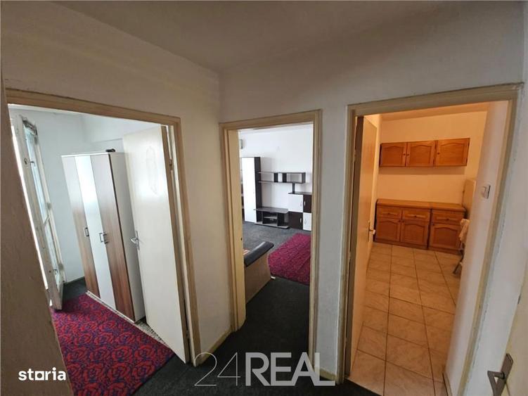 Apartament cu 2 camere decomandat în Cantemir