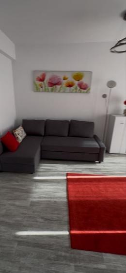 Garsonieră decomandată în Cățelu