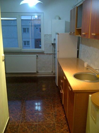 Dau inchirie apt 1 camera decomantat 37 mp + 4 mp balcon in Plopilor, Cluj Napoca - 7
