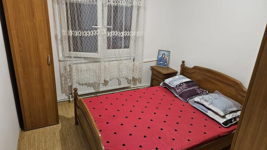 Apartament cu 2 camere decomandat în Paltin