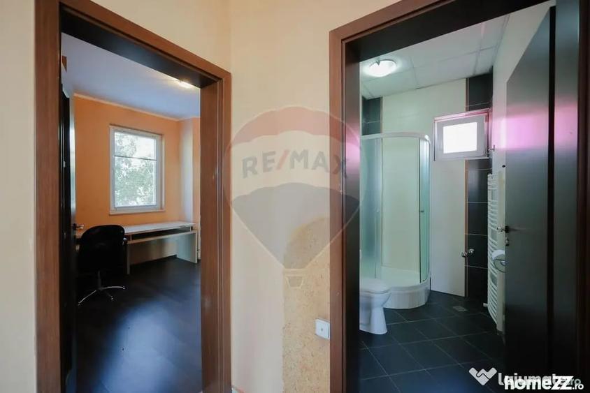 Casă cu 1 camere cu Teren 1000 Mp în Central