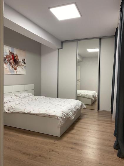 Apartament cu 2 camere semidecomandat, mobilat în Dămăroaia