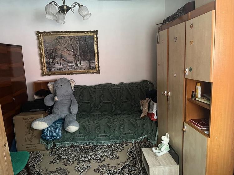 Casă cu 4 camere cu Teren 382 Mp în Central