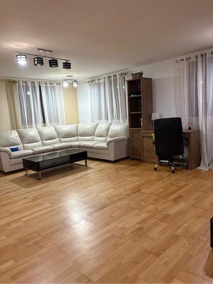 Casă cu 6 camere cu Teren 2000 Mp în Remuș