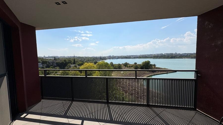 Apartament cu 3 camere decomandat, mobilat în Faleza Nord