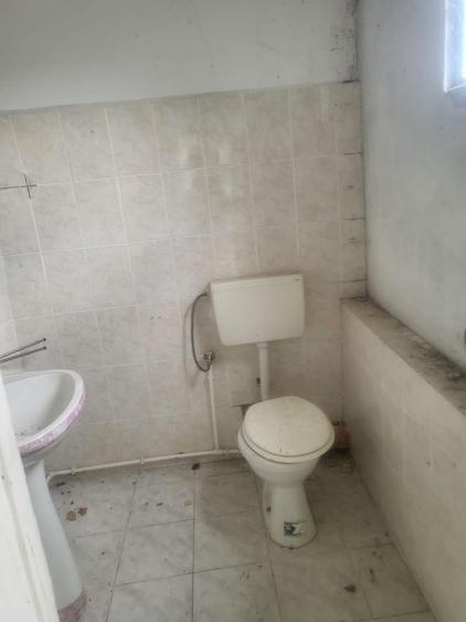 Spațiu comercial, în Checea