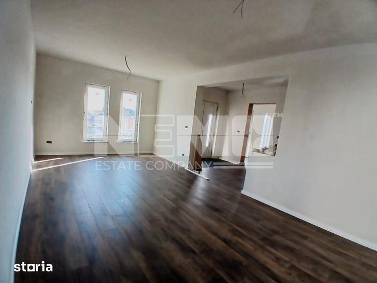 Casă cu 4 camere cu Teren 400 Mp în Moara