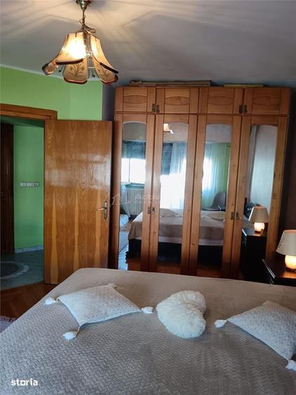 Vanzare apartament 4 camere-Bd. Decebal - 7